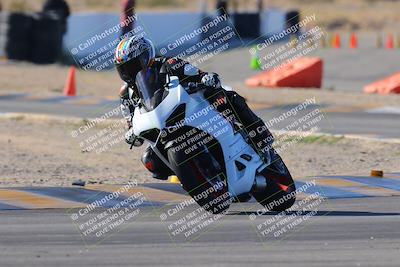 media/Dec-10-2023-SoCal Trackdays (Sun) [[0ce70f5433]]/Turn 2 (10am)/